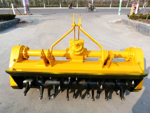 雙傳動(dòng)拌和機(jī)(小型)