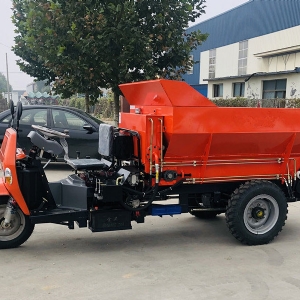 三輪撒糞車(chē)